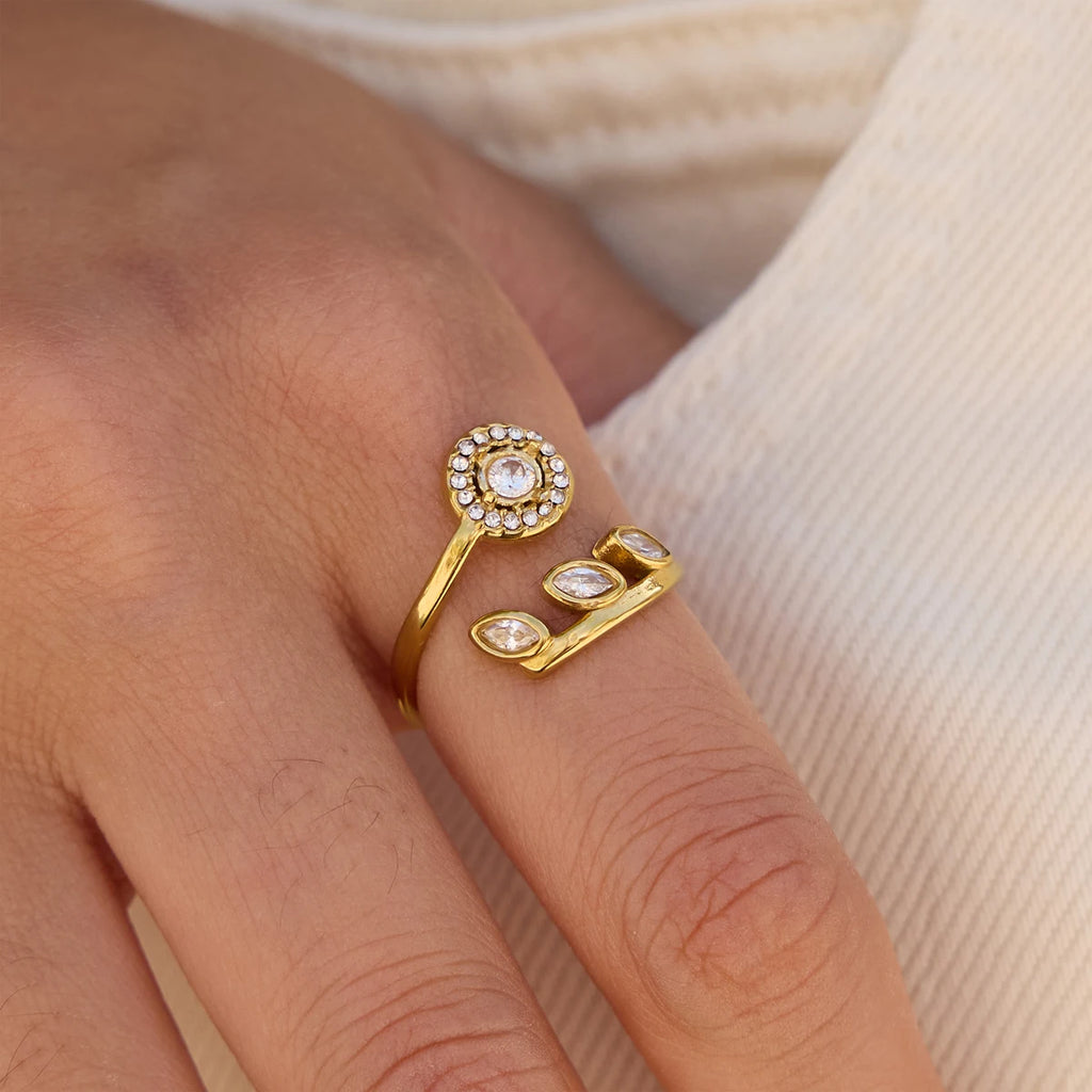 Kika Delicate Geometric Zircon Open Rings