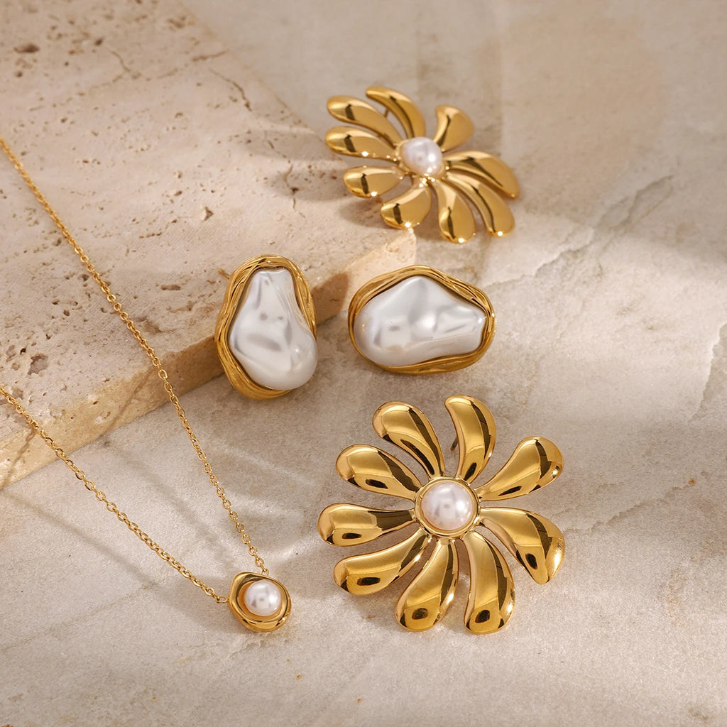 Kika Fashion Pearl  Autumn/Winter New Product Matching Clothing Accessories