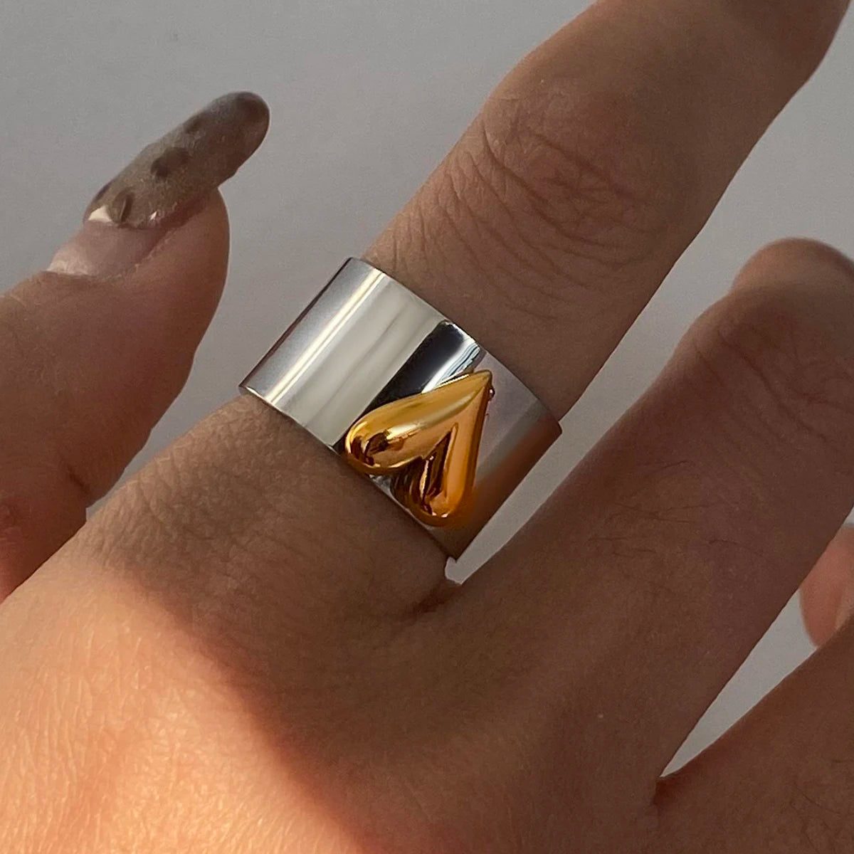 Kika Minimalism Gold And Silver Color Large Heart Cocktail Ring