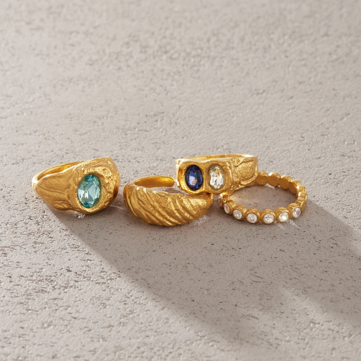 Kika Elegant Blue Crystal Chunky Rings 18K Gold PVD Plated Stainless Steel 316l