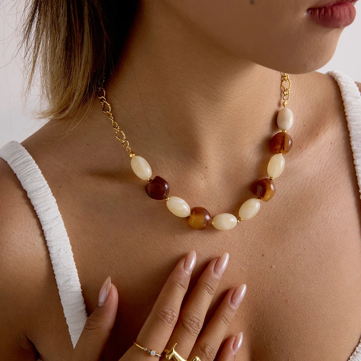 Vintage Amber White Blended Resin Necklace