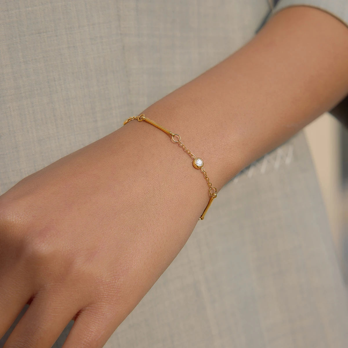 Delicate Bling Cubic Zirconia Bracelet