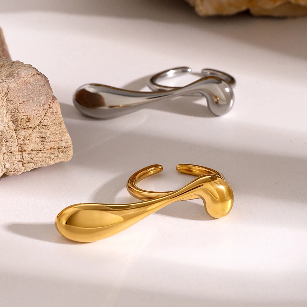 Kika Personality Stainless Steel Minimalist Classy Ring 18k Gold Color Waterproof Stylish Unique Finger Jewelry for Women