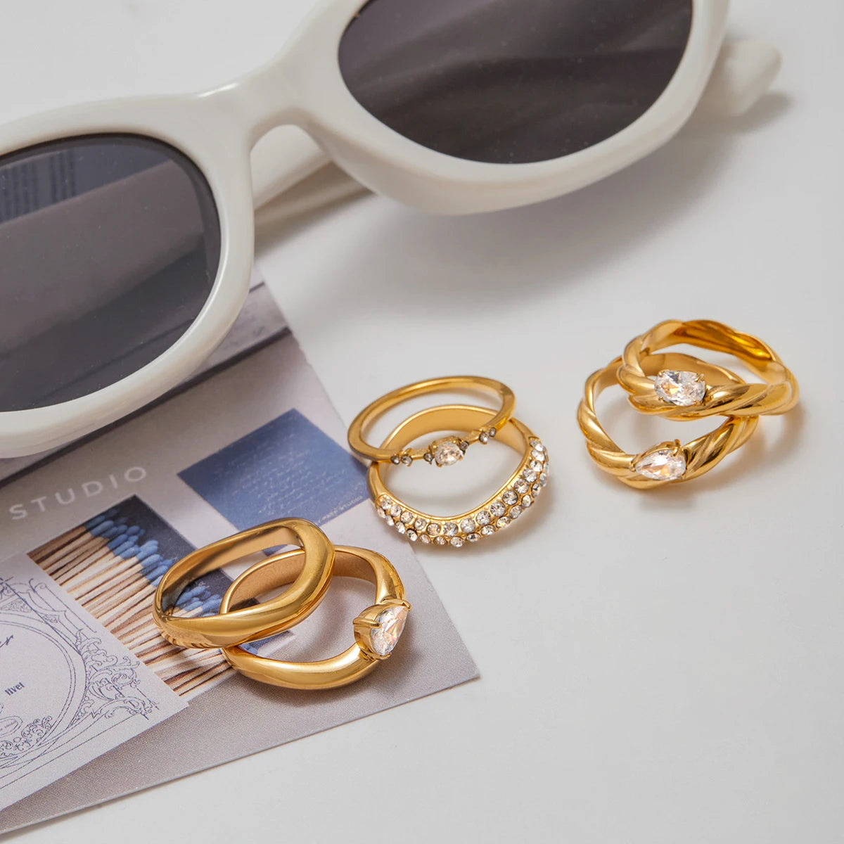 Kika Minimal Classic 18K Gold Color Plated Stainless Steel