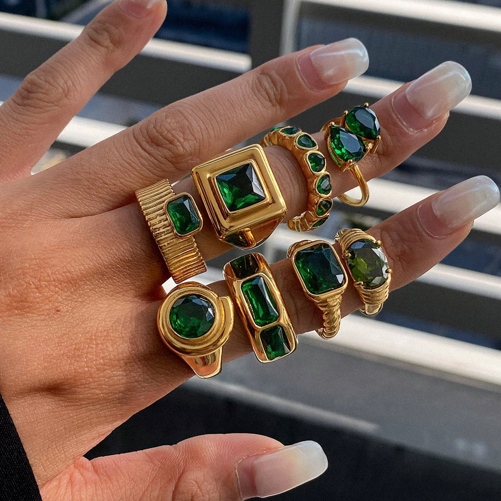 Kika Retro Green Zircon Ring
