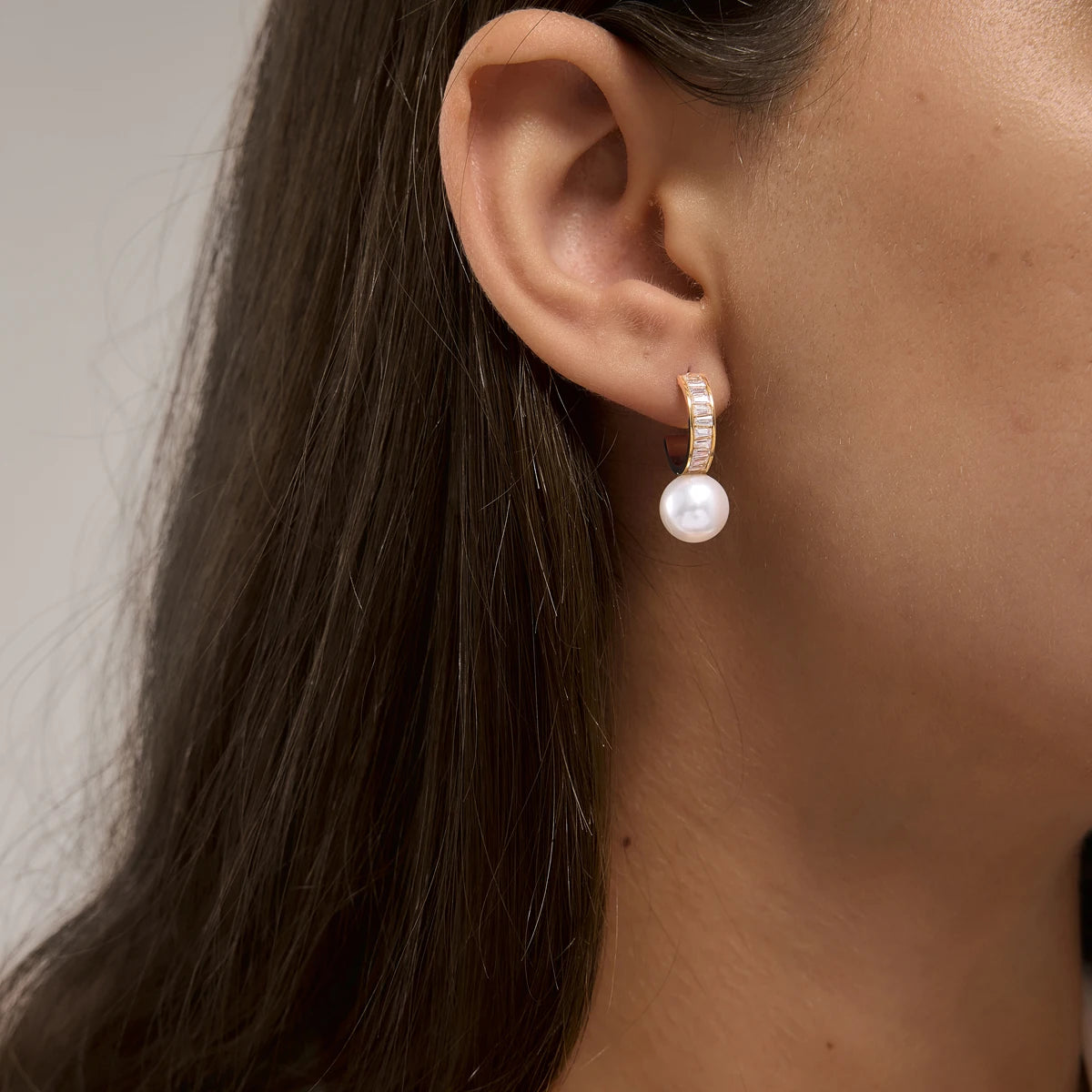Kika Elegant Zircon Imitation Pearl Earrings 18K Gold PVD Plated Stainless Steel 316L