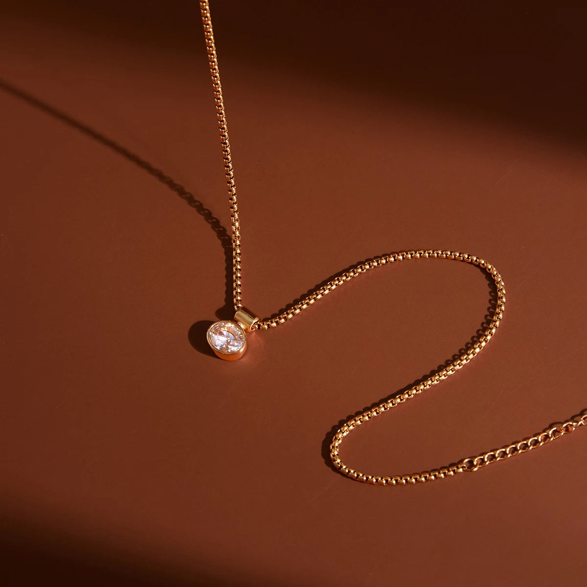 Classic White Egg-Shaped Zircon Pendant Necklace