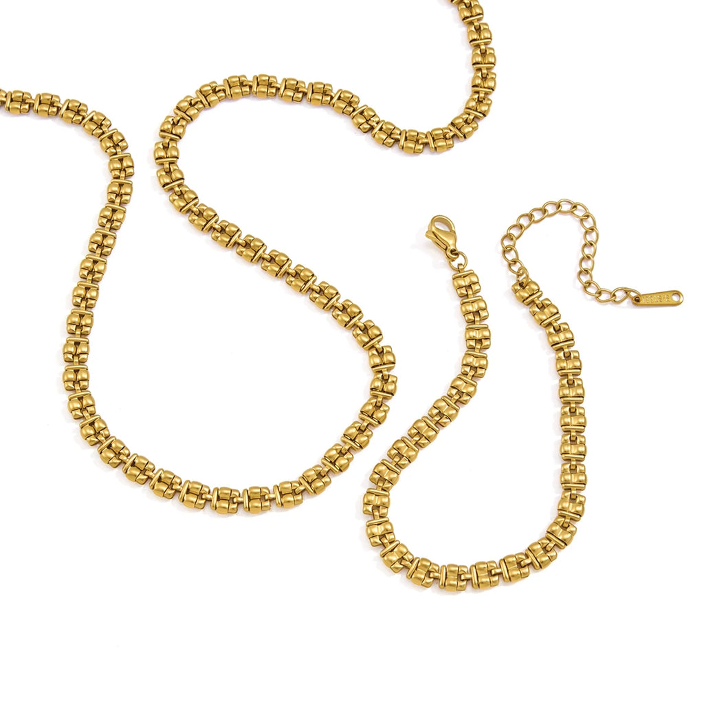 Kika Delicate Simple Gold Color Handmade Chain Necklace