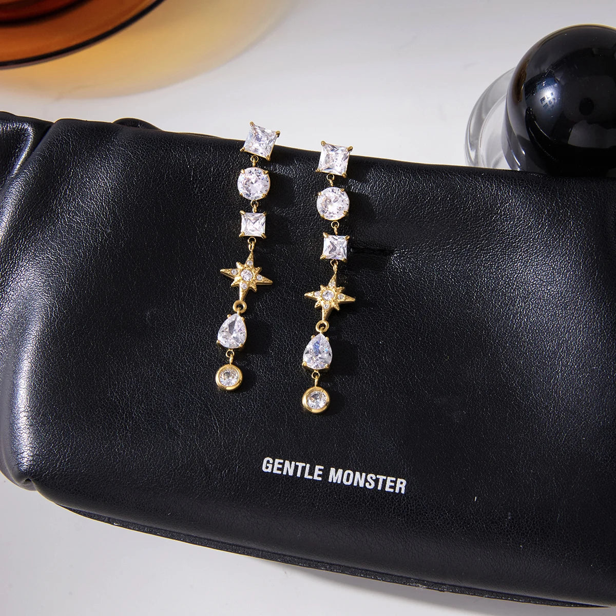 Kika Classic Geometric Zircon Earrings With Star Tassels