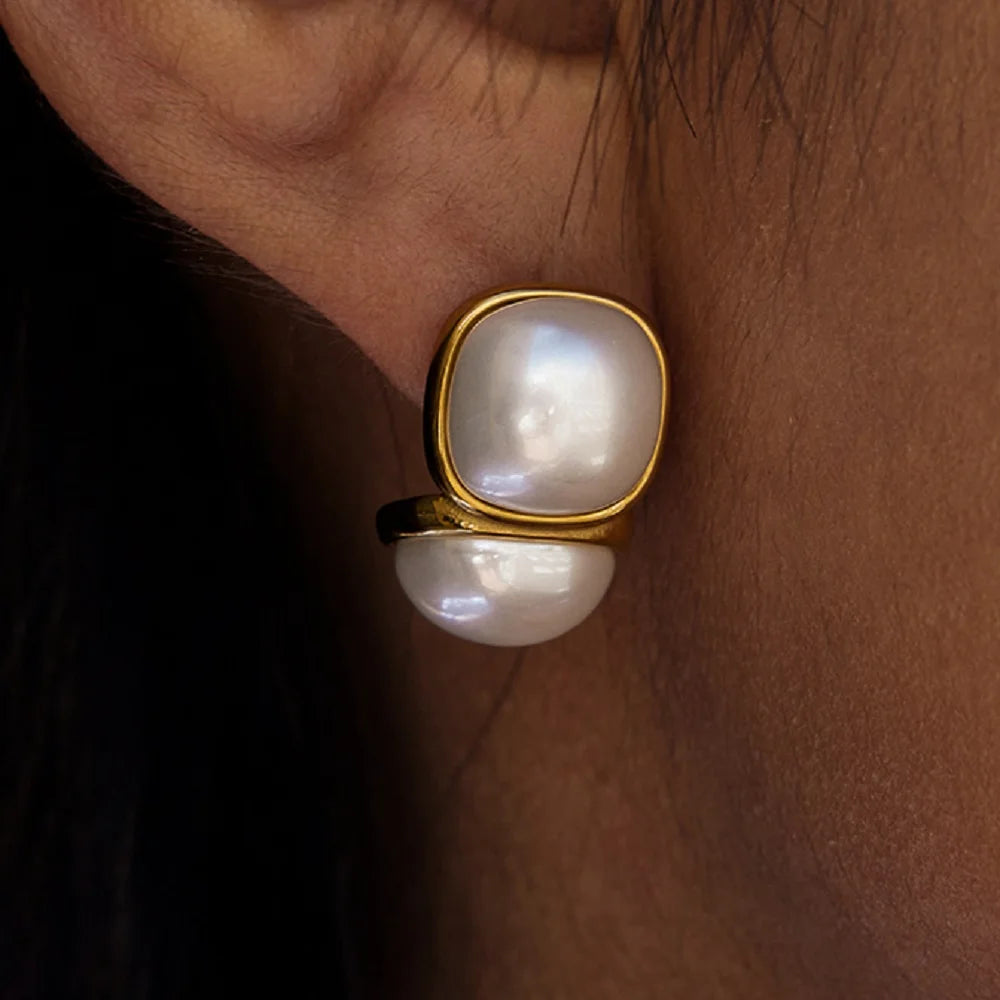 KIKA Elegant Classic 18K Gold Color PVD Plated Inlay Acrylic Pearl C-Shape Earring Hypoallergenic Stainless Steel 316L