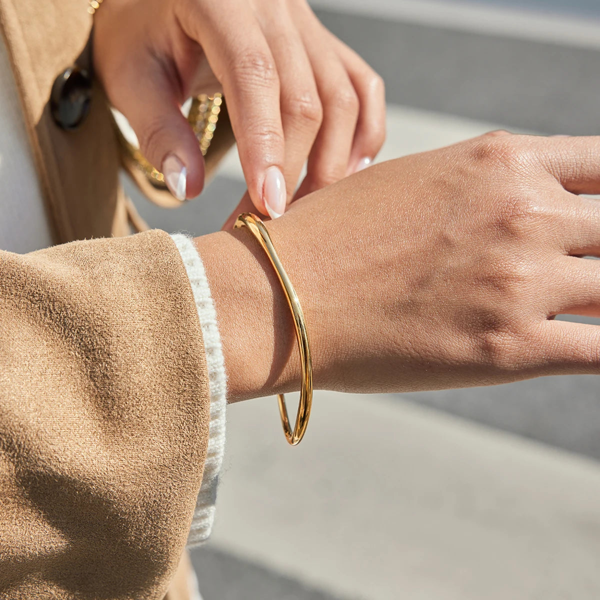 Linear Wave Opening Bracelet Women Thin Stainless Steel Bracelets