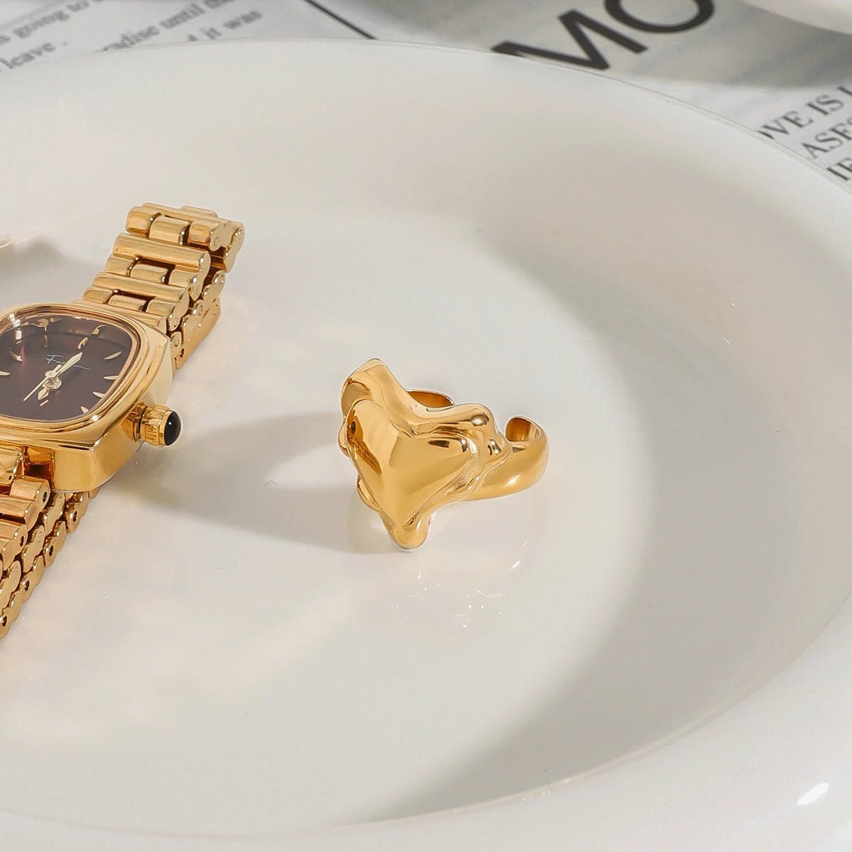KIKA Minimalist PVD Plated Stainless Steel 316L