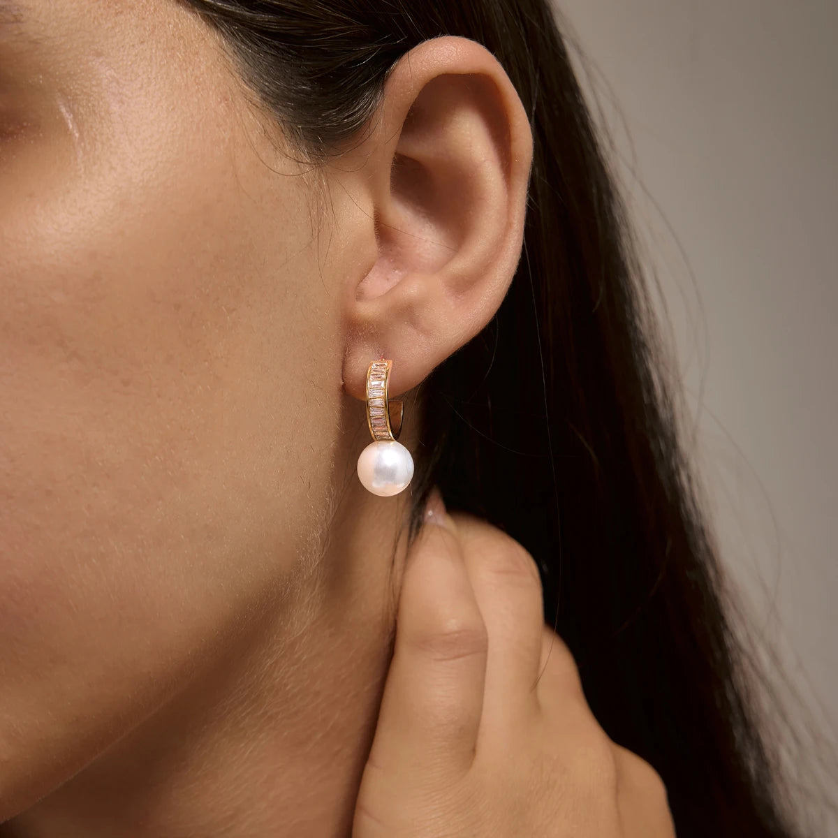 Kika Elegant Zircon Imitation Pearl Earrings 18K Gold PVD Plated Stainless Steel 316L