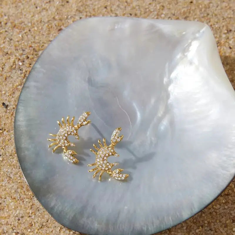 Kika Delicate Designer Style Crab O-Chain Necklace