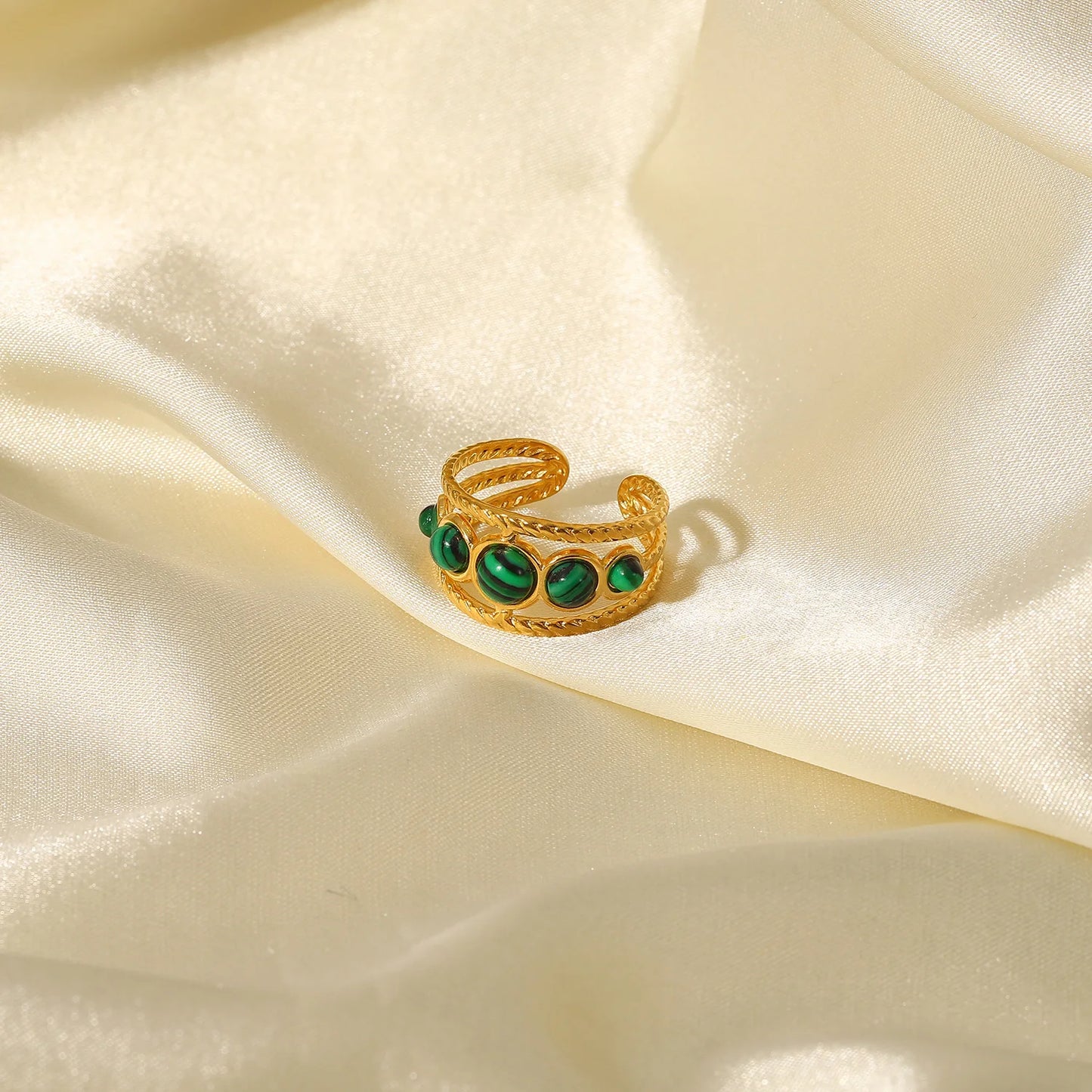 Kika Water Proof Stainless Steel Natural Malachite Stone Circle Cutout Open Ring for Women 2022 Charm Fashion Jewelry Gift