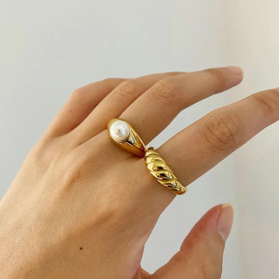 Freshwater Pearl Zircon Ring